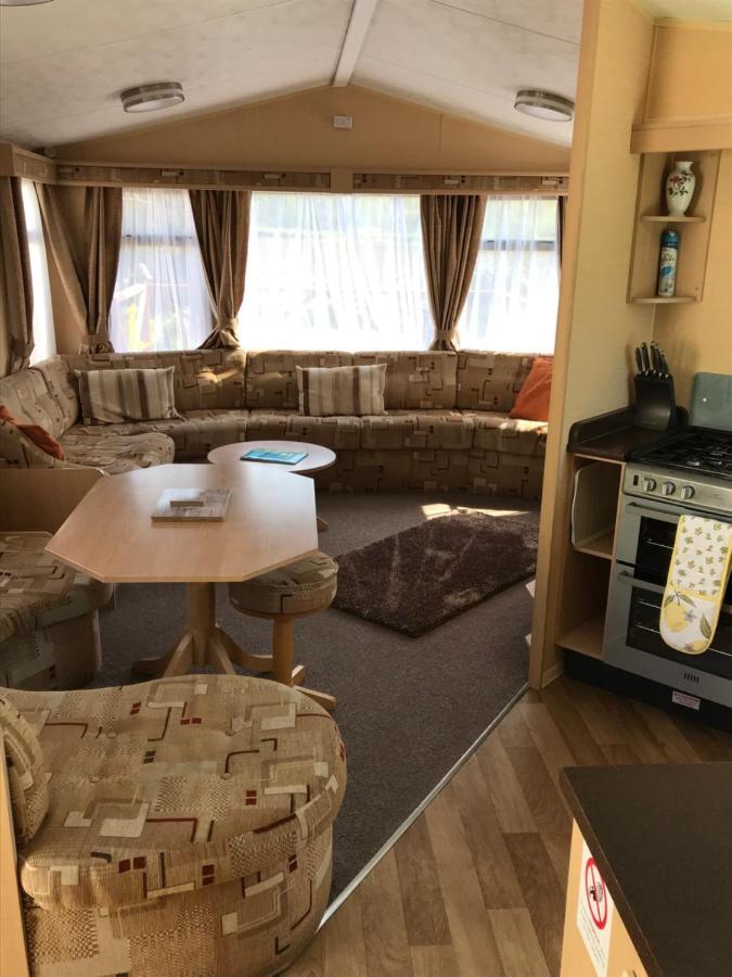 Pet Friendly Riverside Static Caravan Чедър Екстериор снимка